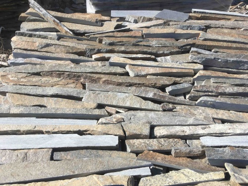 Горбушка златолит мультиколор для облицовки купить в Псковской области