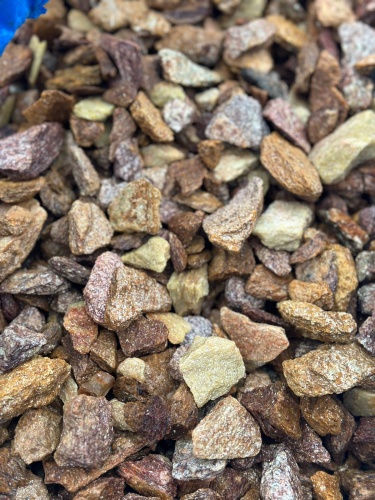 Златолит персиковый декоративная каменная крошка купить в Псковской области