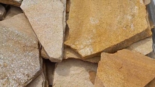 Плитняк златолит жёлтый для цоколя купить в Псковской области