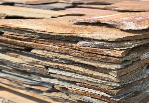 Плитняк кора дерева для цоколя, отмостки купить в Псковской области