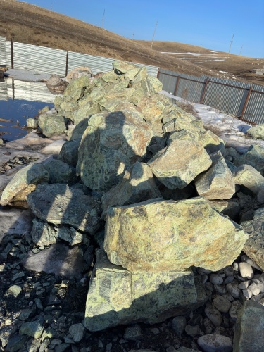 Камни для ландшафтного дизайна зелёные 10-60 килограмм купить в Псковской области