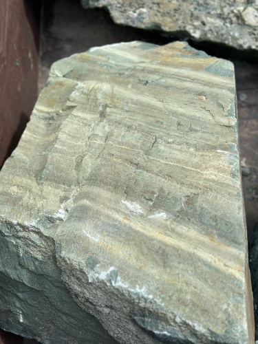 Ландшафтные глыбы зелёные 200-500 килограмм купить в Псковской области