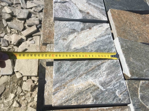 Плитка пилёная златолит Уральский для цоколя, отмостки купить в Псковской области