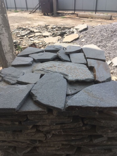 Златолит серебристый галтованный для лестниц купить в Псковской области